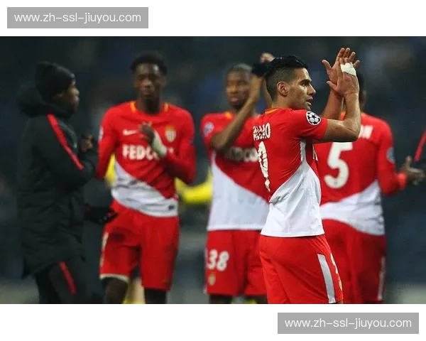 阿丁格拉双响引领前场逼抢 摩纳哥高位压迫战术完胜南特 阿丁格拉双响引领前场逼抢 摩纳哥高位压迫战术完胜南特